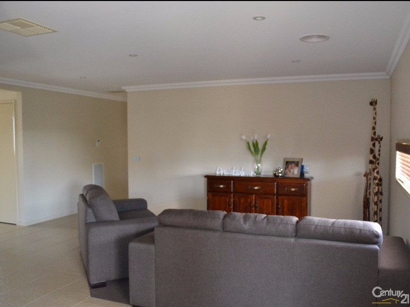 5  Antrim Court, Moama NSW 2731