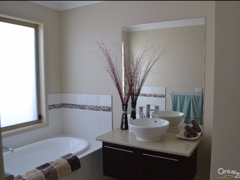 5  Antrim Court, Moama NSW 2731