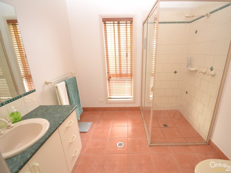 5 Village Court, Echuca VIC 3564