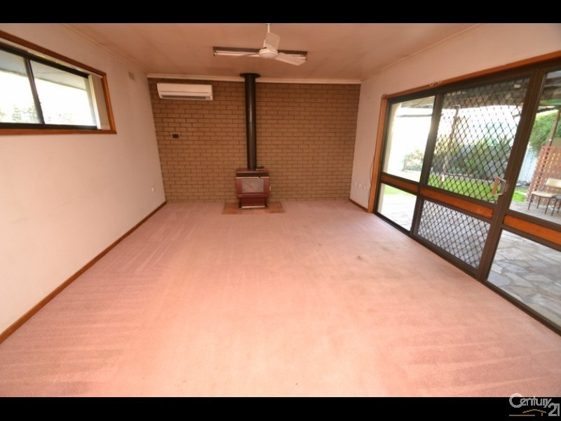 59 Campaspe Esplanade, Echuca VIC 3564