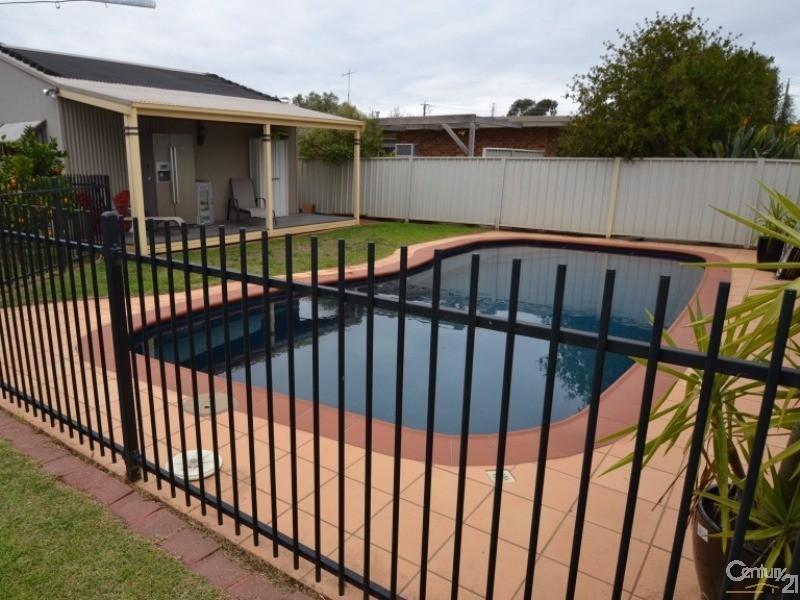 104 Crossen Street, Echuca VIC 3564