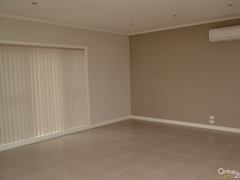 1 80 Haverfield Street, Echuca VIC 3564