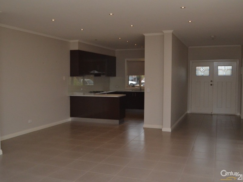 1 80 Haverfield Street, Echuca VIC 3564