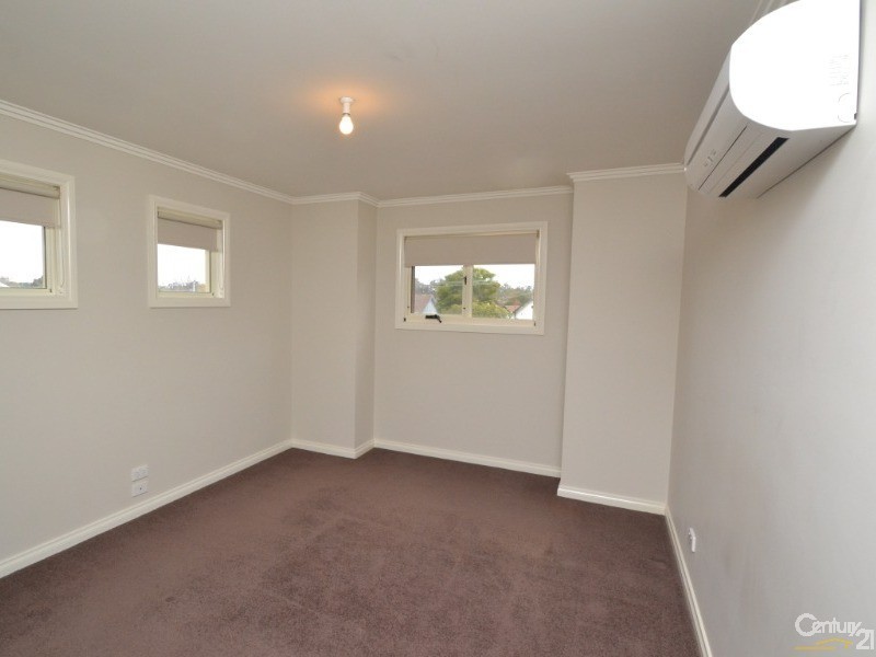 1 80 Haverfield Street, Echuca VIC 3564