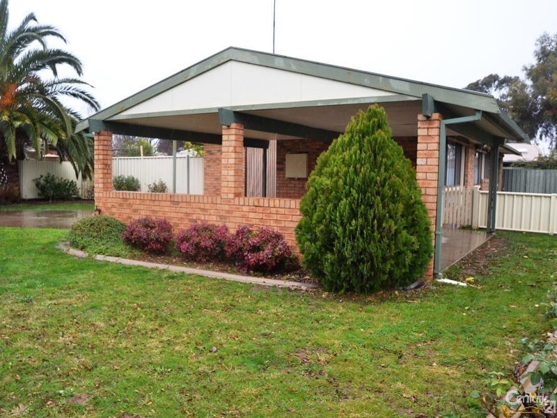 1 Lawson Drive, Moama NSW 2731