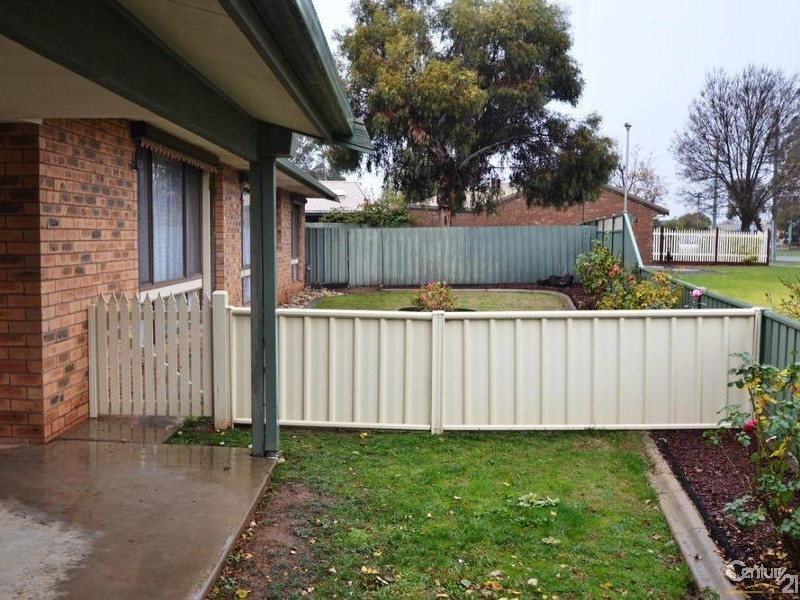 1 Lawson Drive, Moama NSW 2731