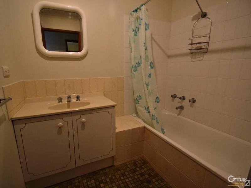 1 Lawson Drive, Moama NSW 2731