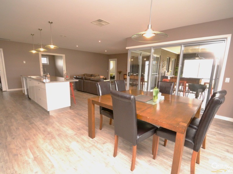 7 Healey Court, Moama NSW 2731