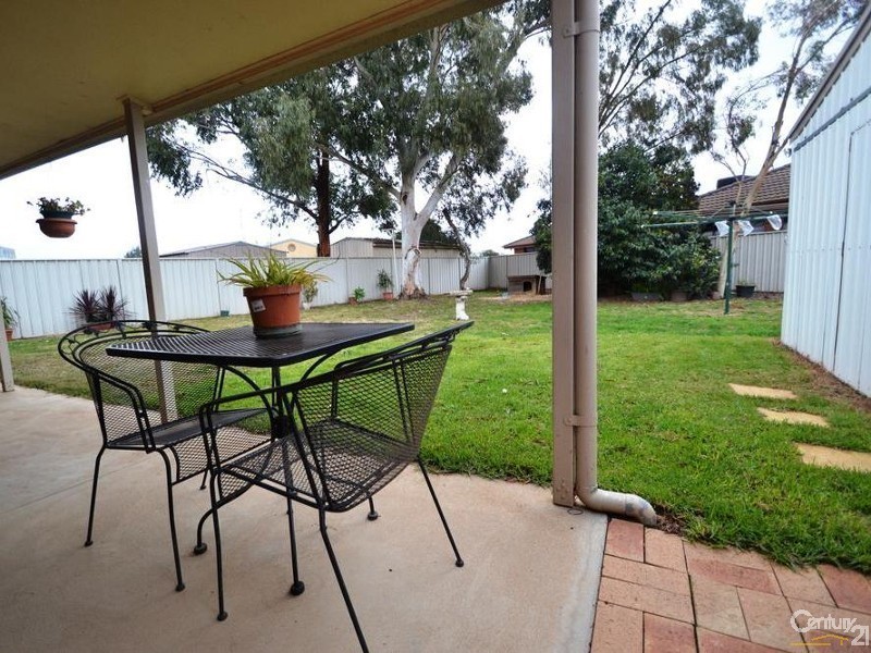 2 McLaren Drive, Moama NSW 2731