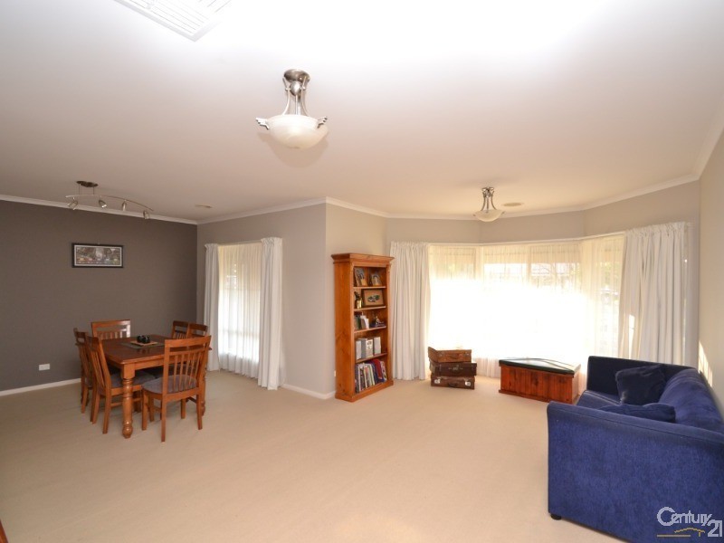 2 Vallence Court, Moama NSW 2731