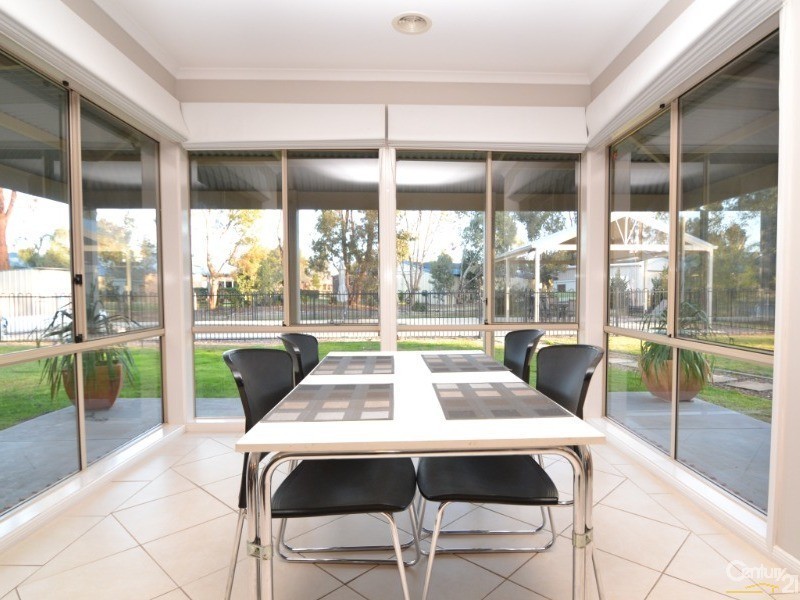 2 Vallence Court, Moama NSW 2731