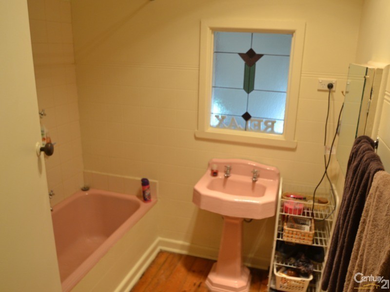 73 Hovell Street, Echuca VIC 3564