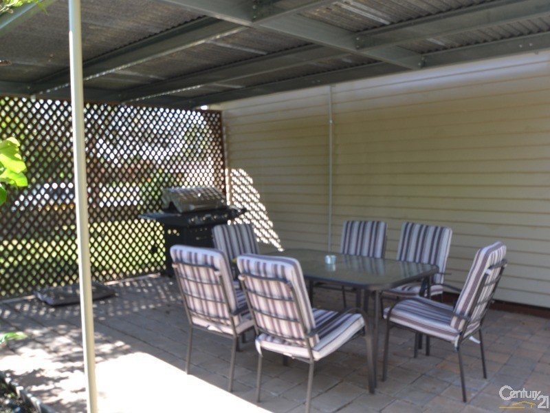 73 Hovell Street, Echuca VIC 3564