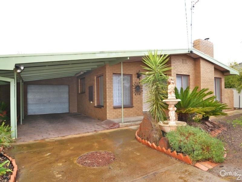54  Eyre Street, Echuca VIC 3564