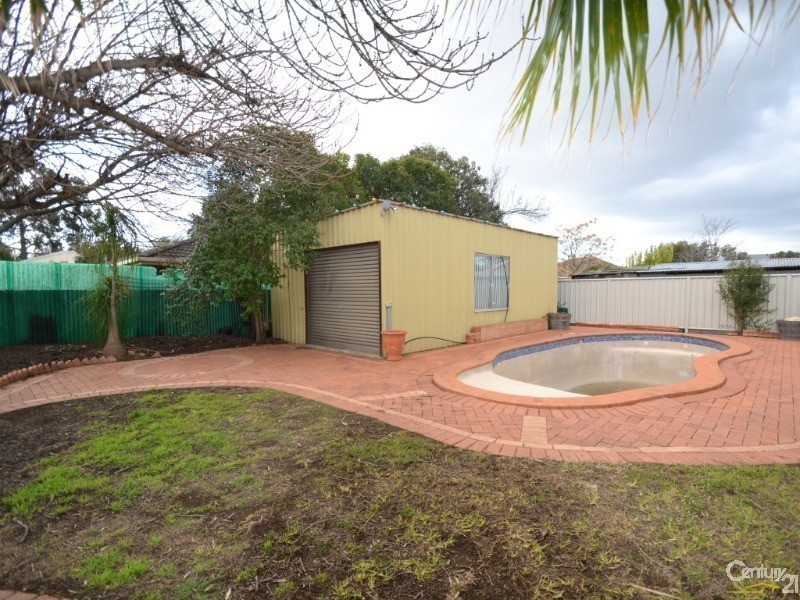 54  Eyre Street, Echuca VIC 3564