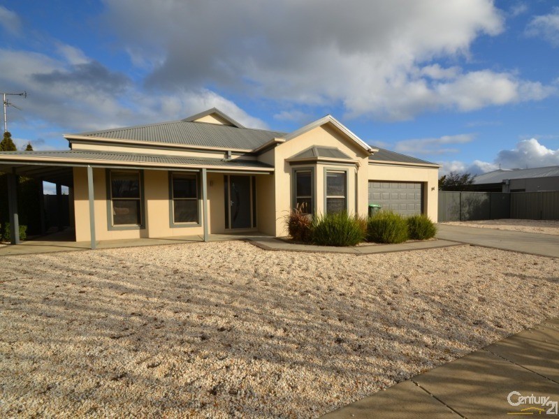 3 Sunset Avenue, Echuca VIC 3564