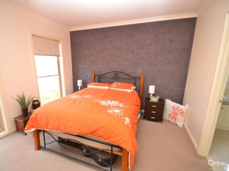 6 Park Avenue, Echuca VIC 3564