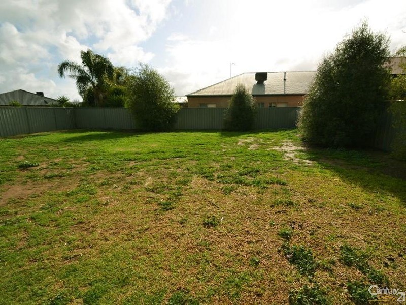 6 Park Avenue, Echuca VIC 3564