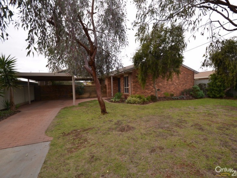 104 Crossen Street, Echuca VIC 3564