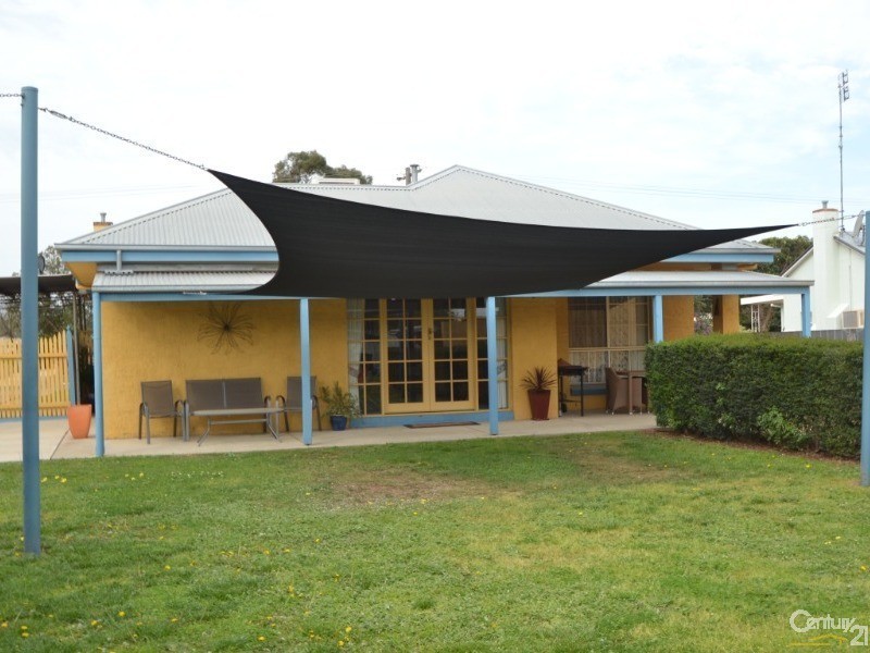 49 Hovell Street, Echuca VIC 3564
