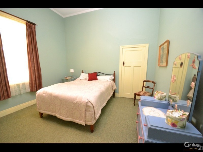 2002 Bunnaloo Road, Mathoura NSW 2710