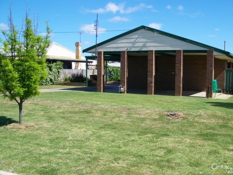 14 Maiden Street, Moama NSW 2731