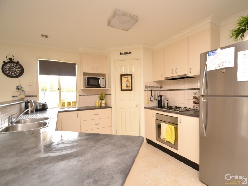 4 Coulson Place, Echuca VIC 3564