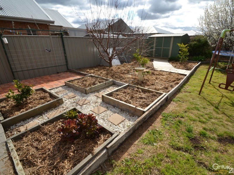 4 Coulson Place, Echuca VIC 3564