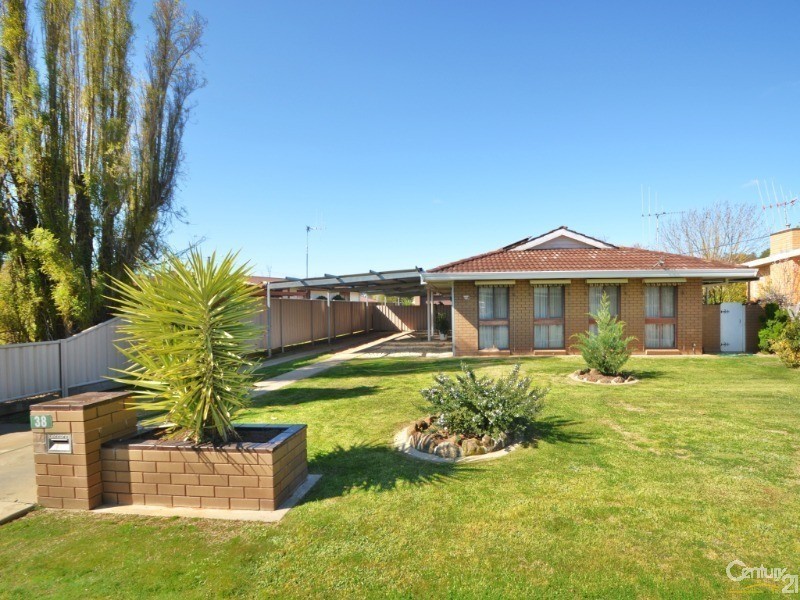 38 Crossen Street, Echuca VIC 3564