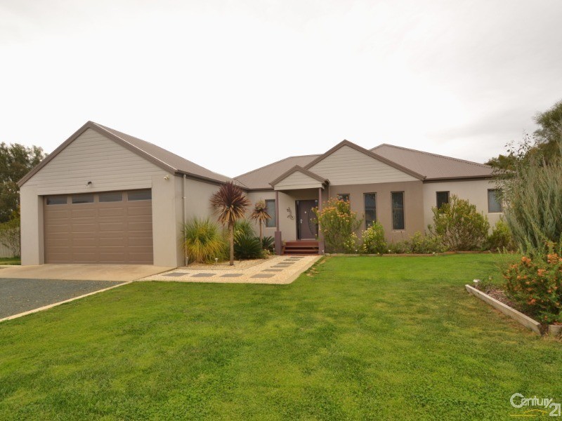 13 Bateman Drive, Echuca VIC 3564