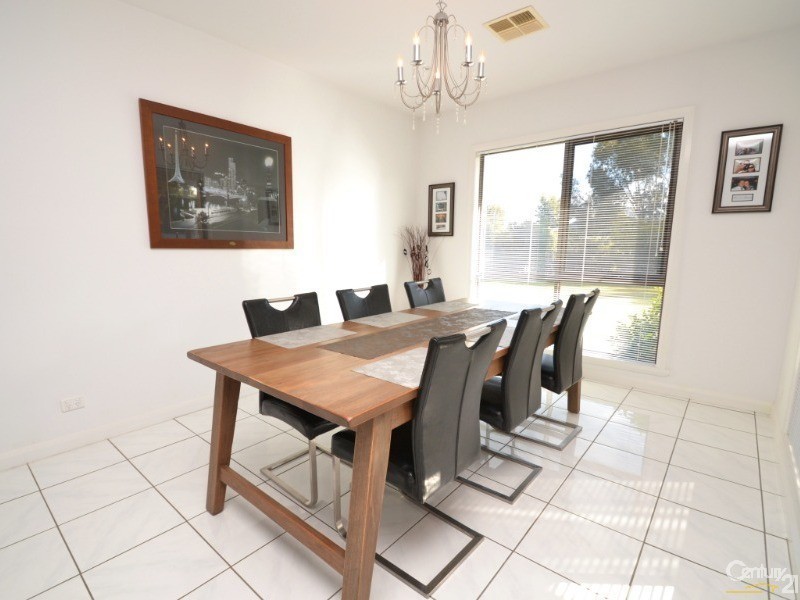 13 Bateman Drive, Echuca VIC 3564
