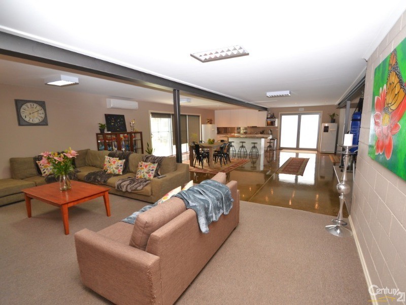 72 Shaw Street, Moama NSW 2731