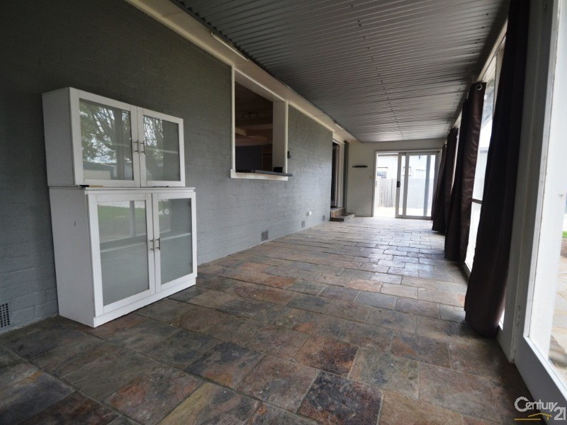 37 Hovell Street, Echuca VIC 3564