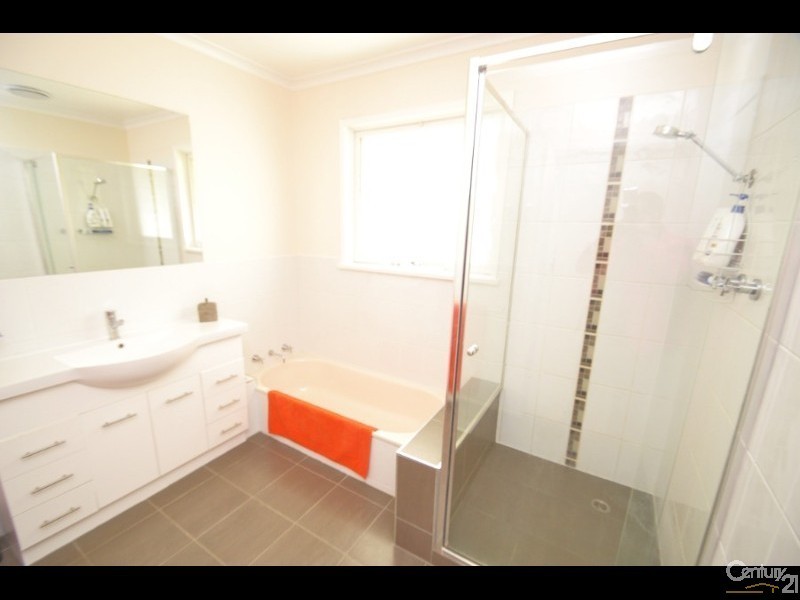 18 Popplewell Street, Moama NSW 2731