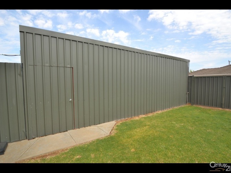 18 Popplewell Street, Moama NSW 2731
