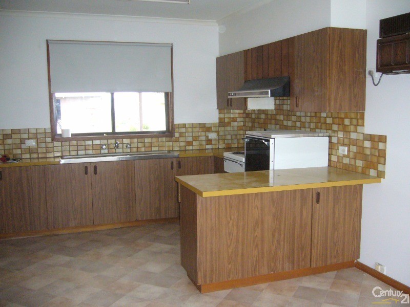 77  Service Street, Echuca VIC 3564