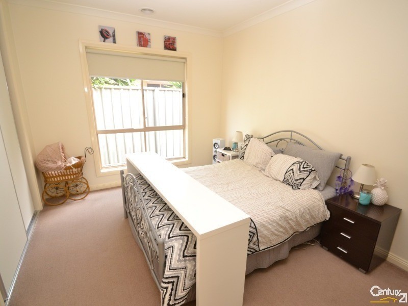 6 Park Avenue, Echuca West VIC 3564