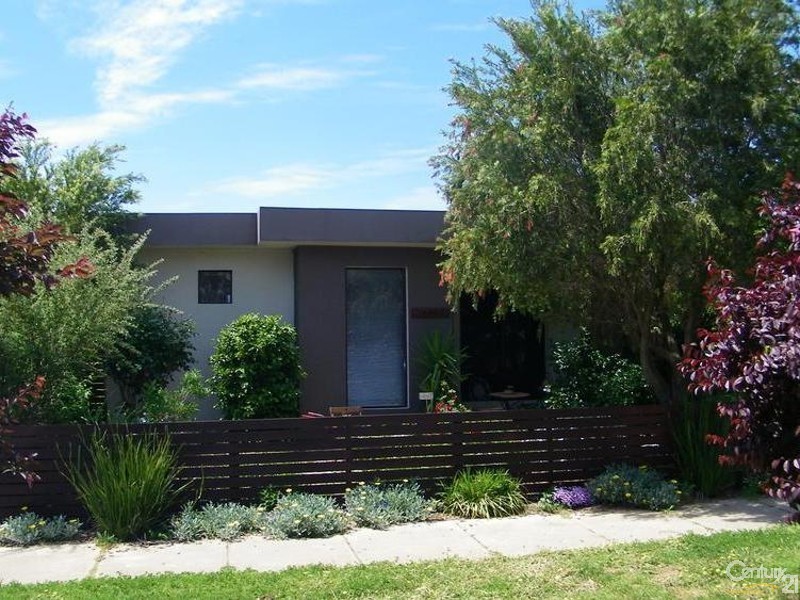 6 Yarra Street, Echuca VIC 3564