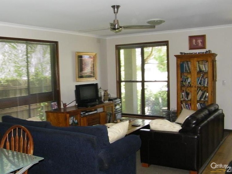 6 Yarra Street, Echuca VIC 3564