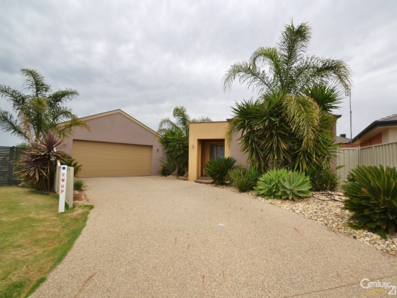 10 Kinross Court, Moama NSW 2731