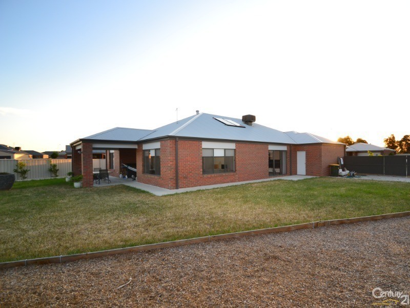 25 Skye Ave, Moama NSW 2731