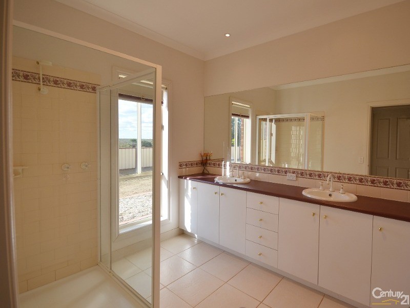 1045 Barmah Road Moama, Moama NSW 2731