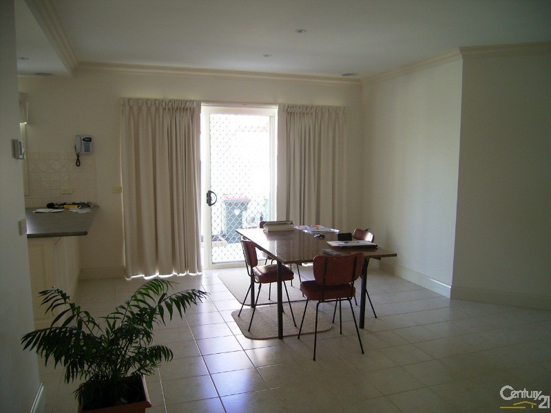 1/215 Service Street, Echuca VIC 3564