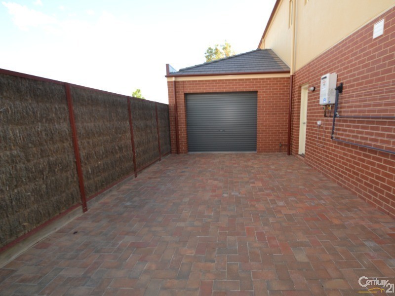 4/1 Cranford Court, Echuca VIC 3564