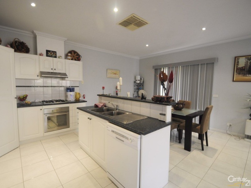 2/139  Stawell Street, Echuca VIC 3564