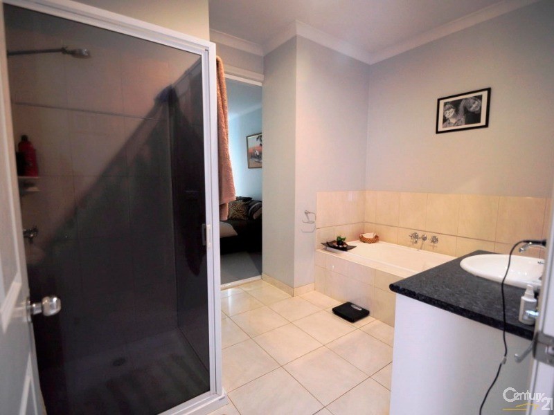 2/139  Stawell Street, Echuca VIC 3564