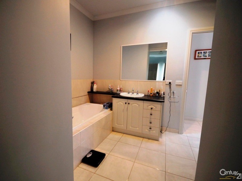 2/139  Stawell Street, Echuca VIC 3564