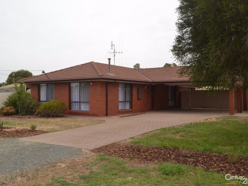 49 Bowen Street, Echuca VIC 3564