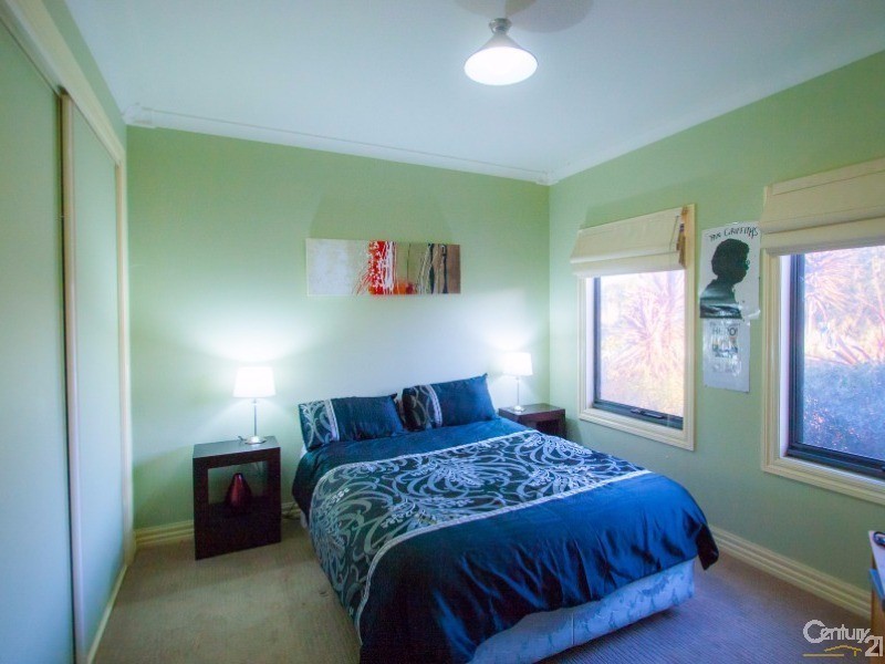 37 Kingfisher Drive West, Moama NSW 2731