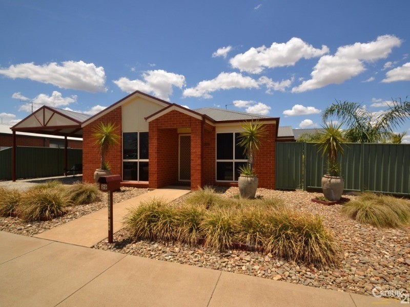 29 Roberts Court, Echuca VIC 3564